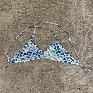 Jolyn Clothing tie back Vent Top Merman print